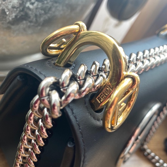 Sold on IG 🌹Fendi Kan I Small in black leather - Picture 10 of 16